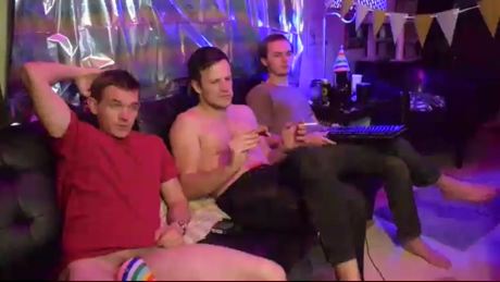 hollandhousestudios  16-02-2022